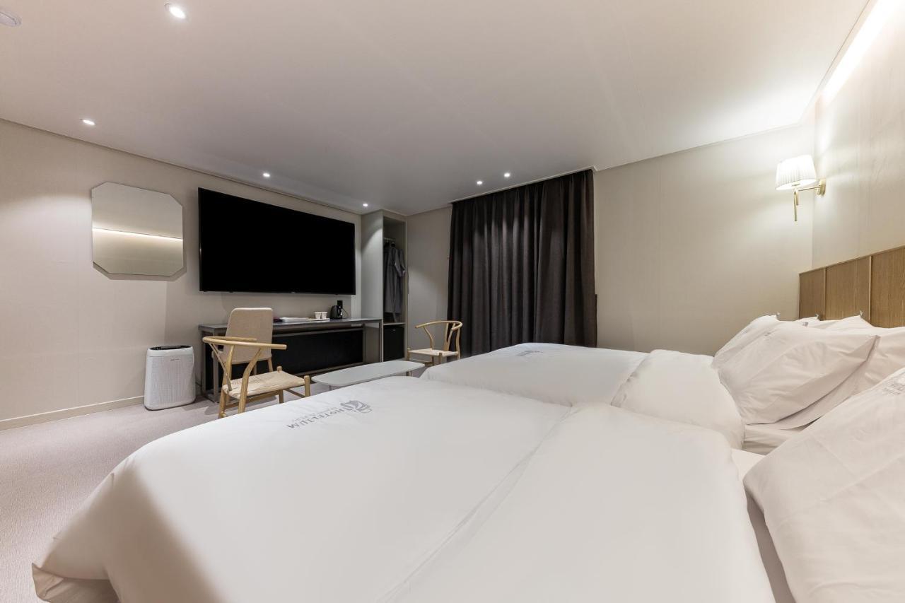 Hotel Lium Cheonan Eksteriør billede