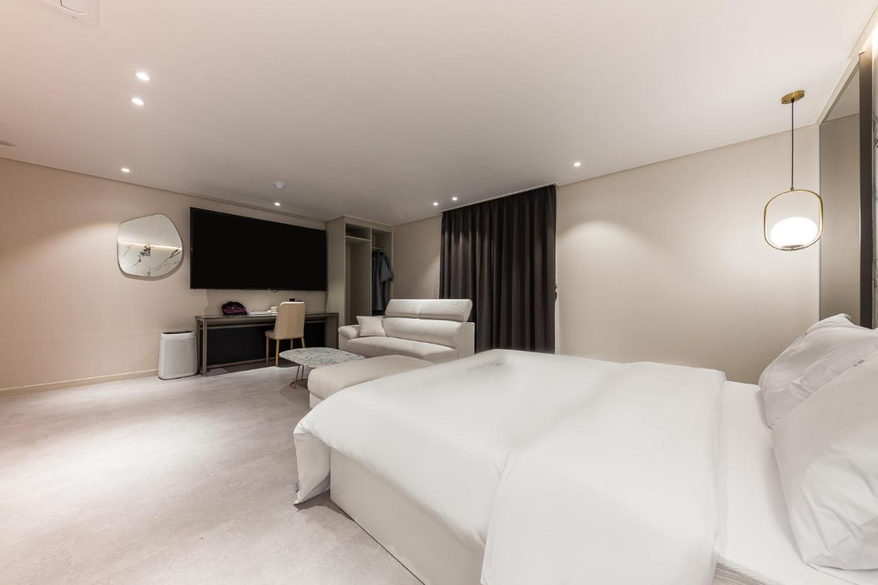 Hotel Lium Cheonan Eksteriør billede