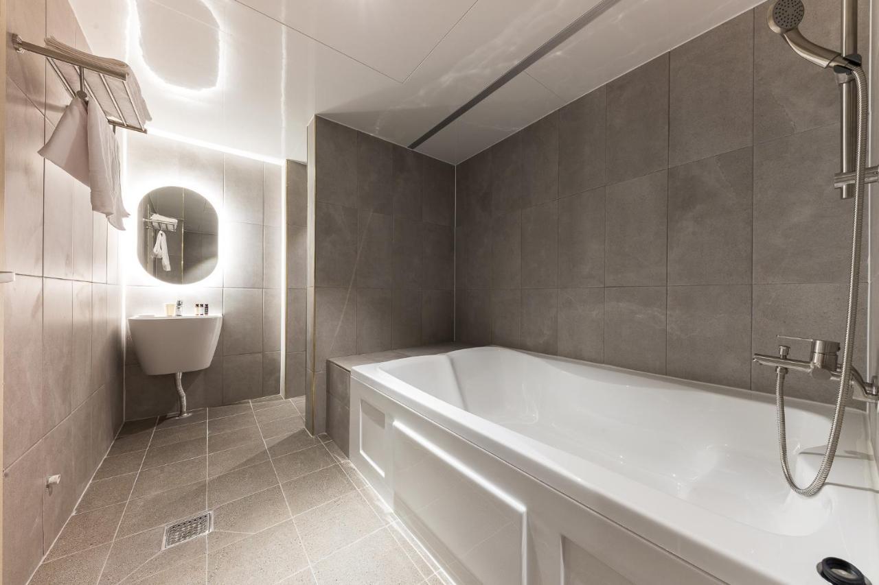 Hotel Lium Cheonan Eksteriør billede