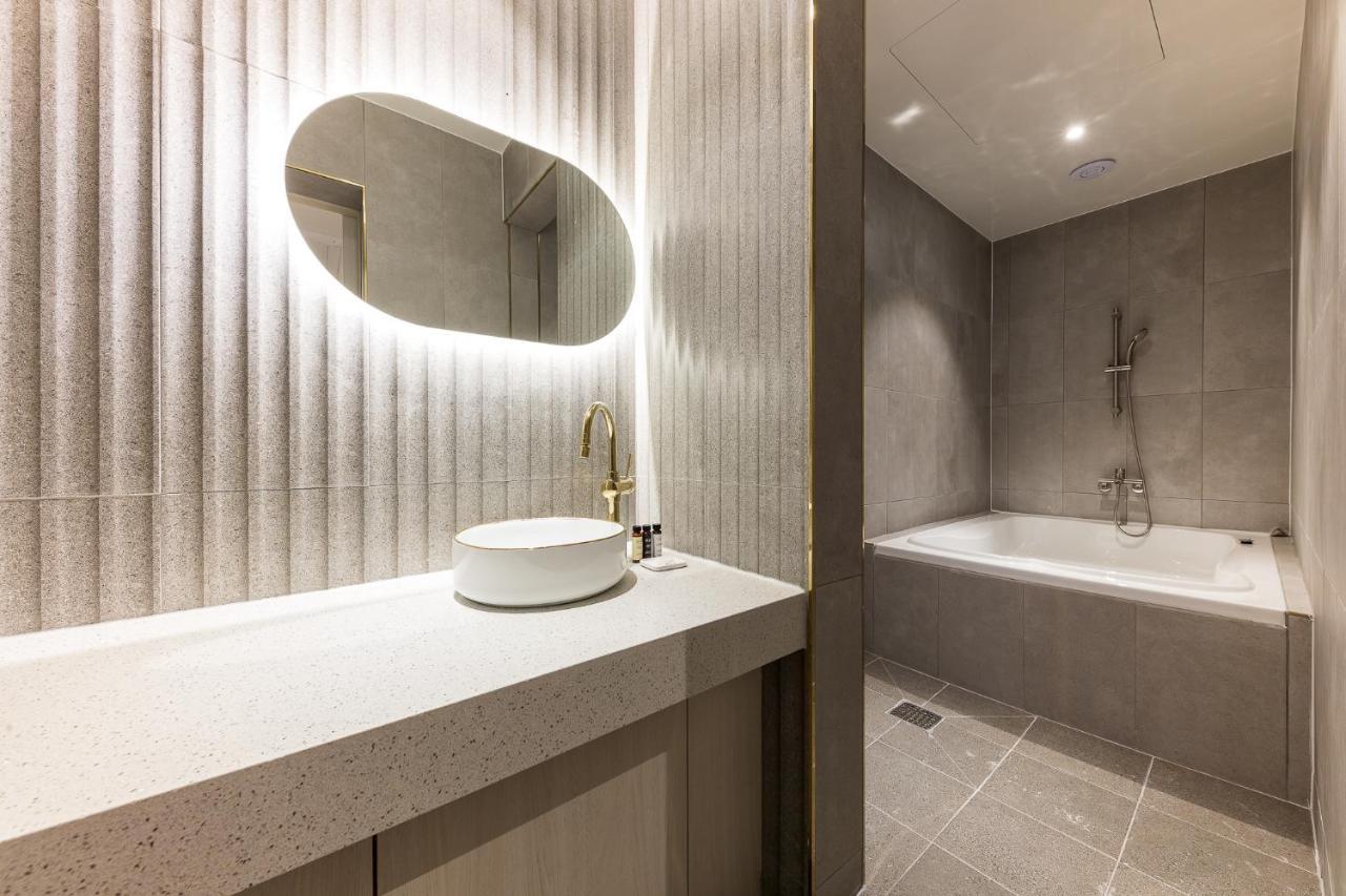 Hotel Lium Cheonan Eksteriør billede