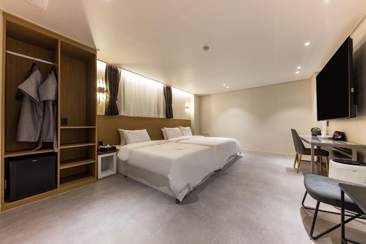 Hotel Lium Cheonan Eksteriør billede